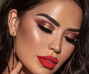 عوارض آرایش غلیظ؛ بلایایی که آرایش زیاد بر پوست صورت می آورد!