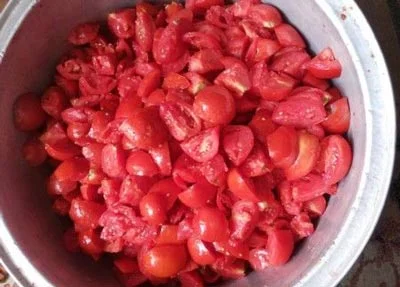 طرز تهیه رب گوجه فرنگی؛ آموزش تهیه رب گوجه به صورت حرفه ای با چند روش