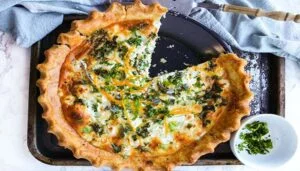 طرز تهیه تارت مرغ؛ فوت فن پخت حرفه ای تارت مرغ و نکات ویژه