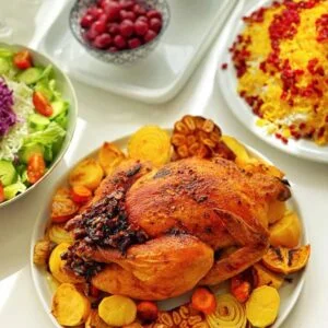 طرز تهیه مرغ شکم پر مجلسی + ترفندها خوشمزه تر شدن