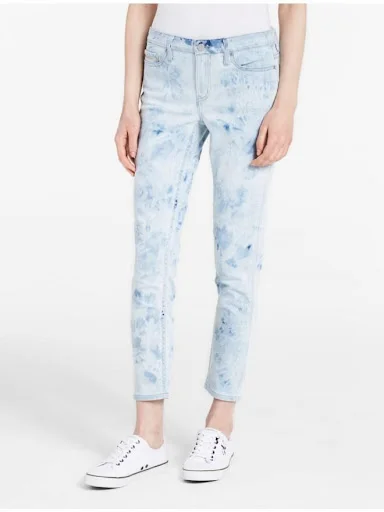 آشنایی با پارچه جین؛ نکات خواندنی در مورد پارچه جین و استفاده از آن