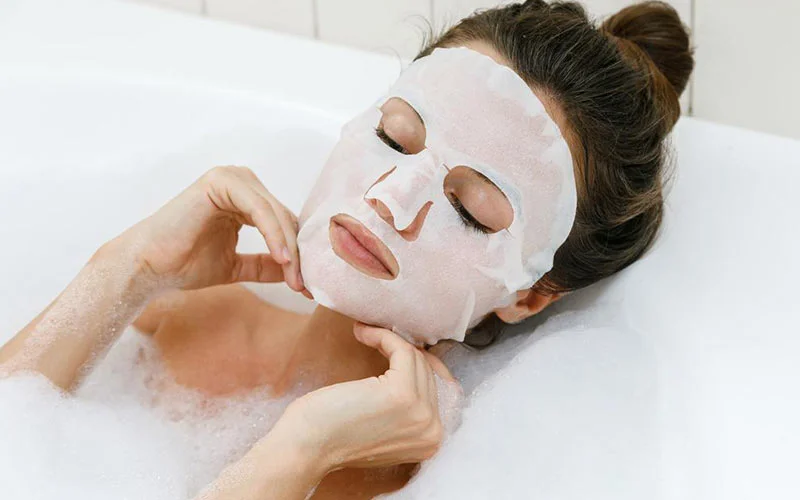 ماسک آماده یا طبیعی؟ کدام بهتر است؟ معرفی انواع ماسک و فواید آنها