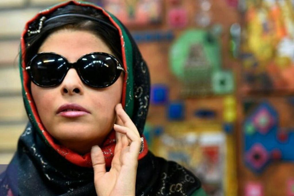 اشعار مریم حیدرزاده؛ گزیده ای از اشعار و دو بیتی عاشقانه این شاعر