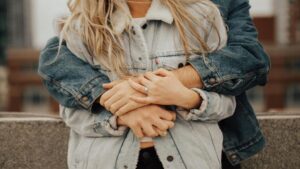 دلنوشته اولین دیدارعاشقانه؛ 20 متن طولانی احساسی ملاقات اول با یار