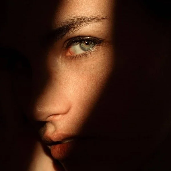 متن درباره چشم زیبا؛ جملات ادبی و خاص برای چشم های زیبا متن درباره چشم زیبا؛ جملات ادبی و خاص برای چشم های زیبا