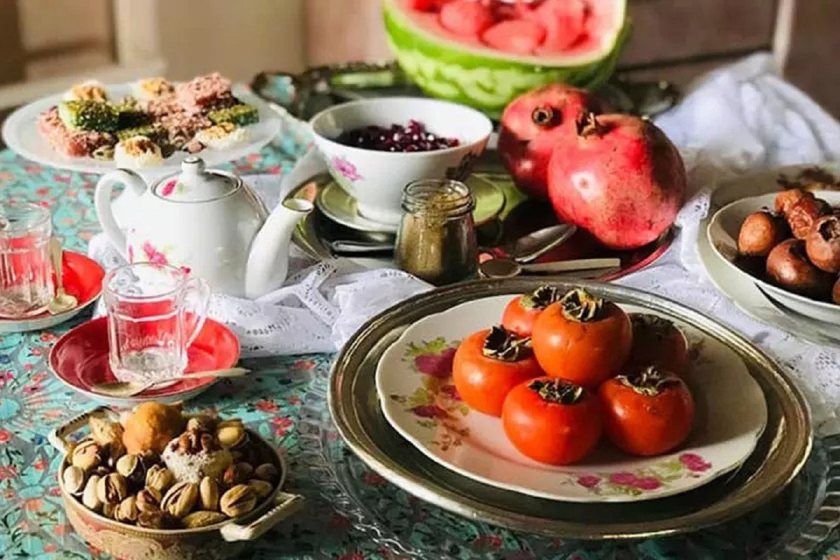 متن ادبی شب یلدا (جملات و پیامک ادبی تبریک جشن یلدا) 1