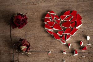 شعر شکست عشقی ( اشعار سوزناک و غمگین درباره شکست عشقی ) شعر شکست عشقی ( اشعار سوزناک و غمگین درباره شکست عشقی )