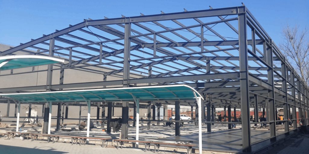 آشنایی با کاربردهای اسکلت فلزی در صنایع مختلف آشنایی با کاربردهای اسکلت فلزی در صنایع مختلف