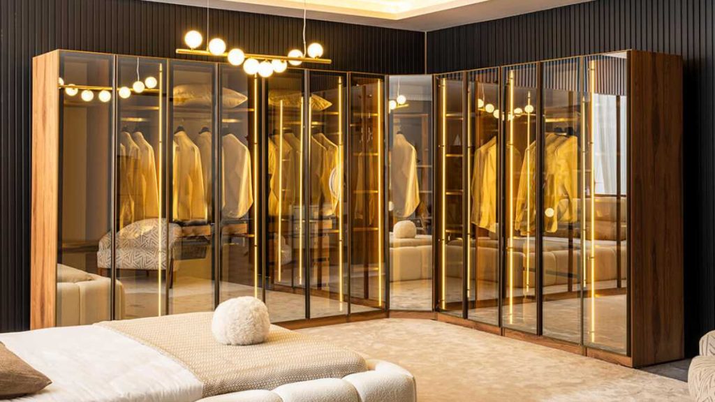 کمد سفارشی: از رویای شخصی تا فضای واقعی زندگی شما 82d8107e fd4f 4f2c b968 98c986553720