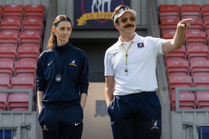 احتمال ساخت فصل پنجم و ششم Ted Lasso؛ جیسون سودیکیس از ادامه سریال گفت نگاهی به موفقیت سریال Ted Lasso